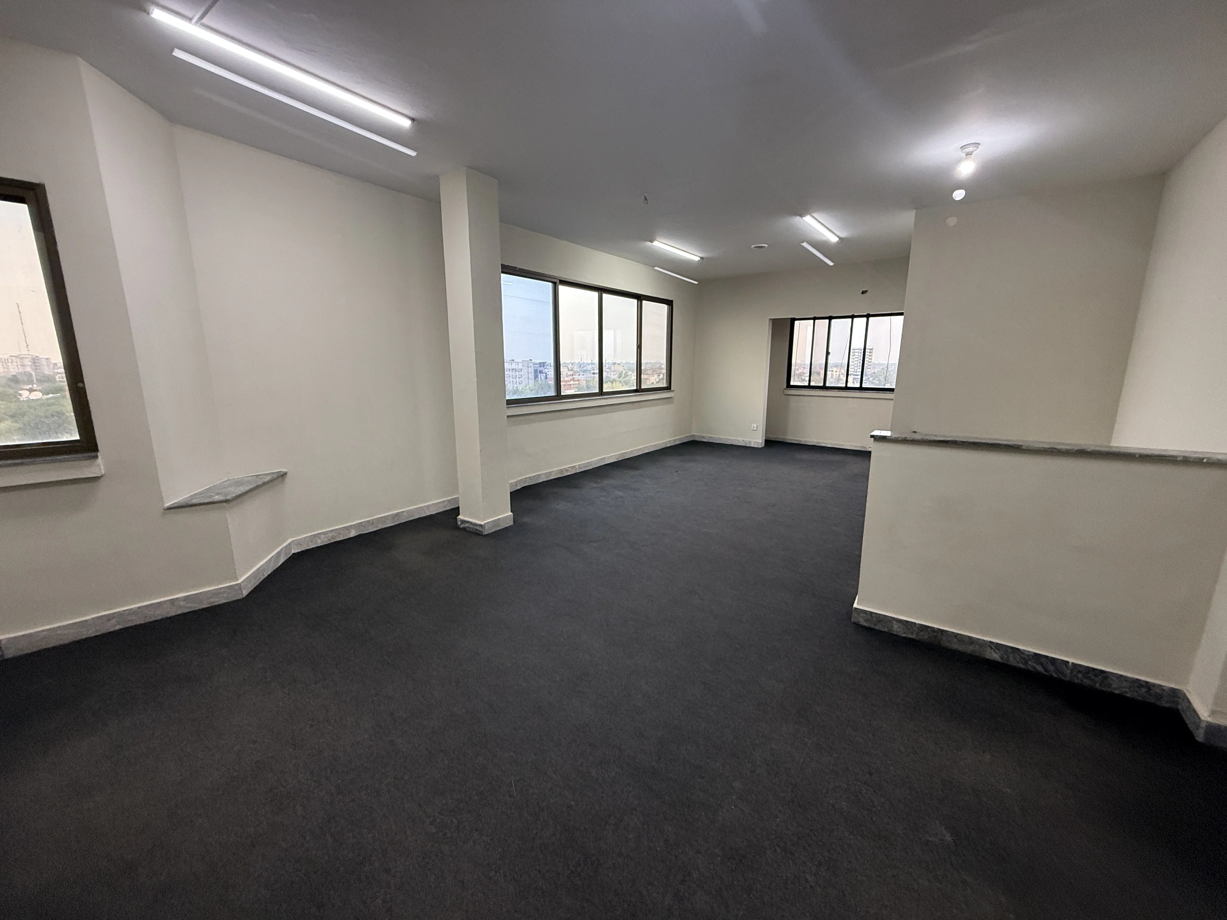 Suite 18 – Ashrafi Towers